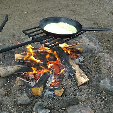 Lomakyla Kultahiekat ホリデーパーク Manamansalo