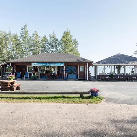 Lomakyla Kultahiekat 3* Manamansalo