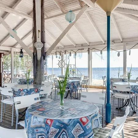 Lomakyla Kultahiekat Holiday park 3*