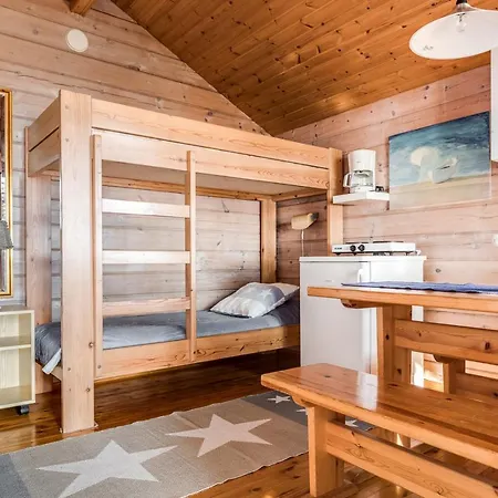 Feriepark Lomakyla Kultahiekat 3*